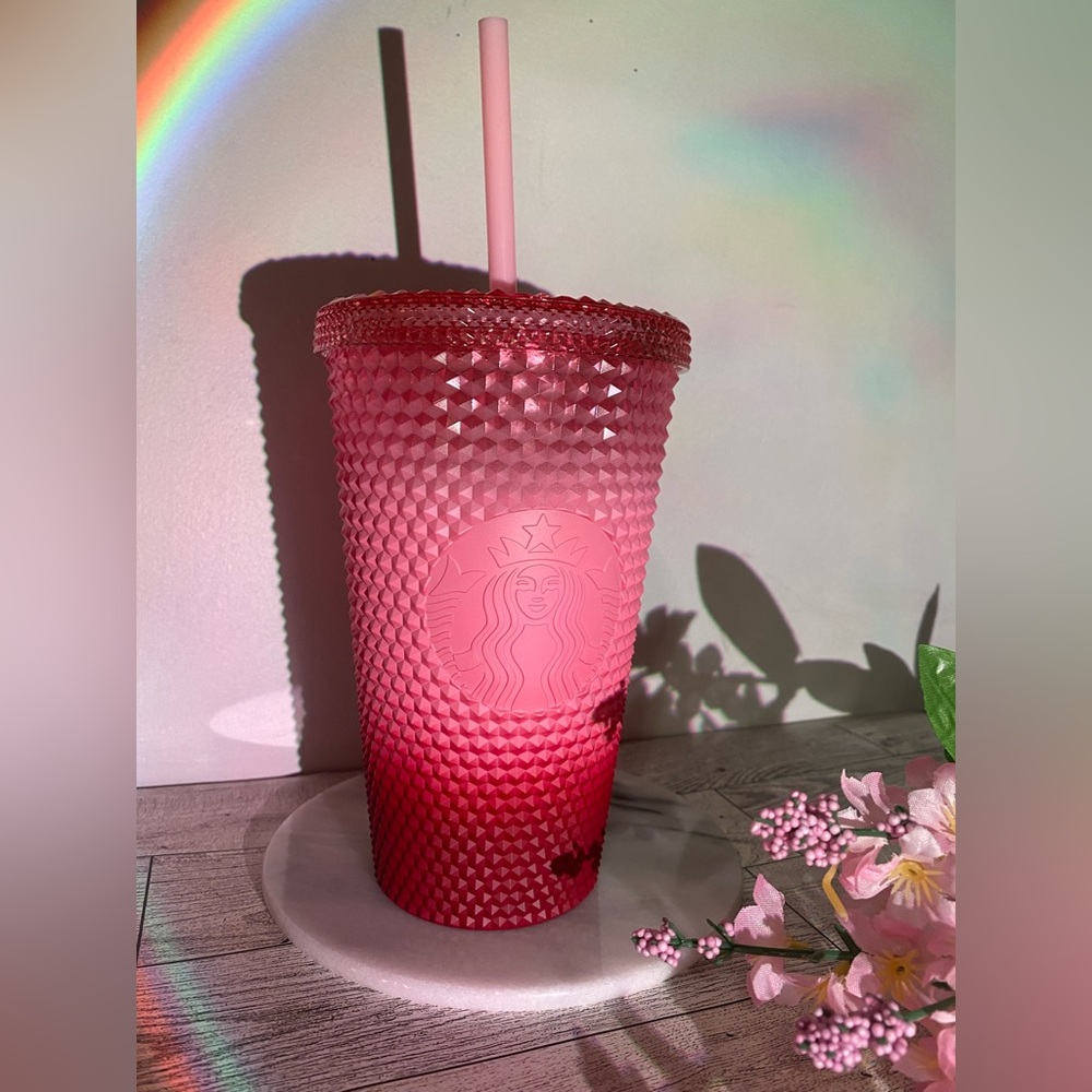 Starbucks pink Waxberry Grande Cup